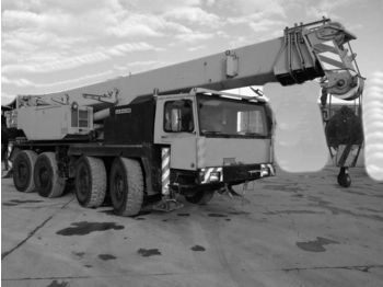 Mobilkran LIEBHERR LTM1060