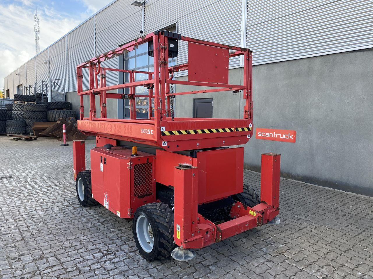 Sakselift Manitou 120SC