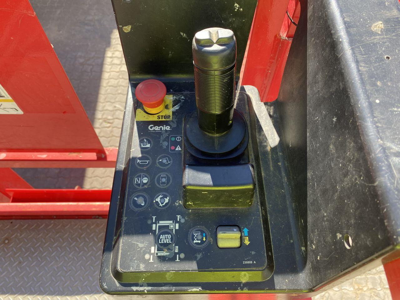 Sakselift Manitou 120SC