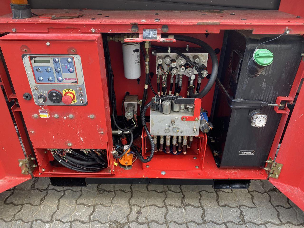 Sakselift Manitou 120SC