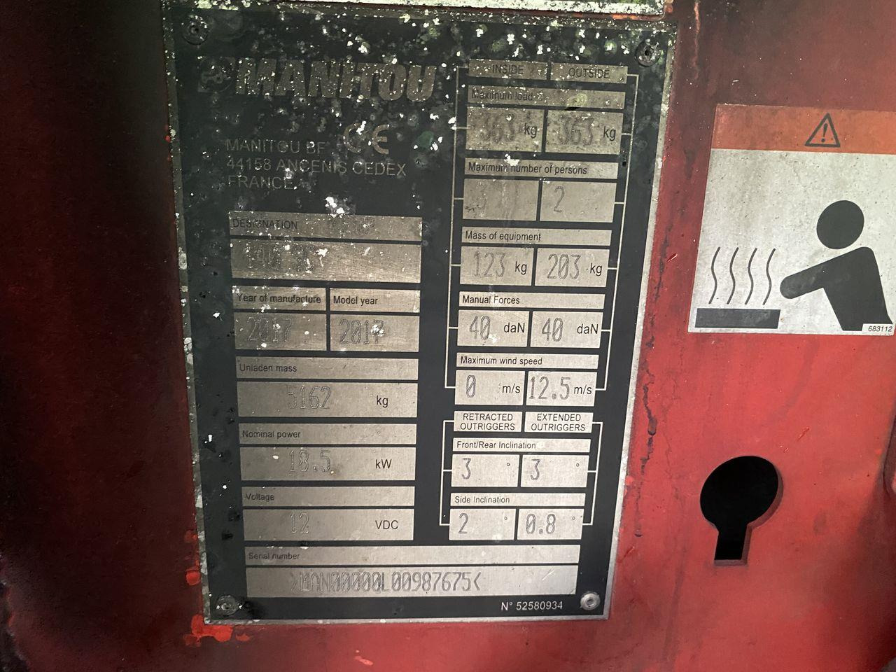 Sakselift Manitou 140SC