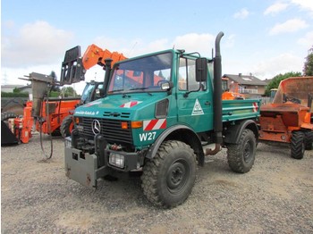 Unimog U 1200 - Bygg og anlegg