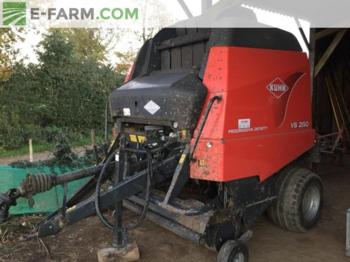 Kuhn VB 2190 - Firkantpresse