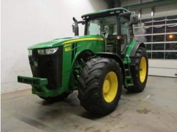 Jordbrukstraktor John Deere 8310R