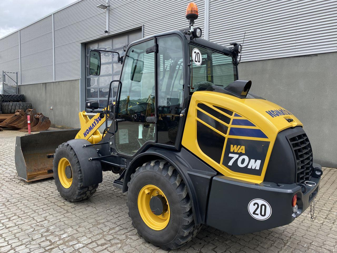 Minilaster Komatsu WA70M-8EO