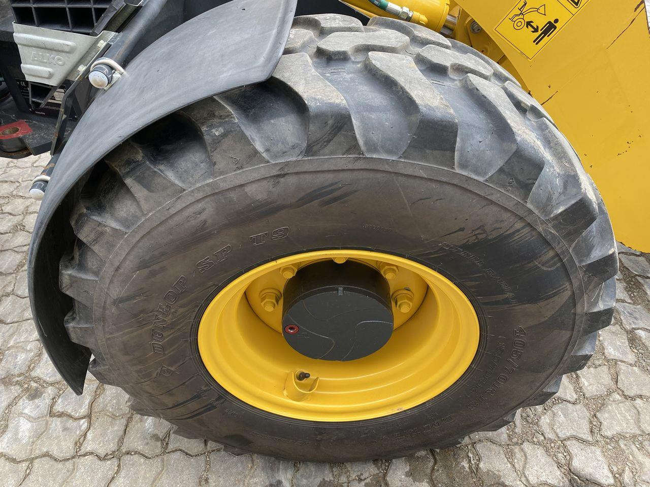 Minilaster Komatsu WA70M-8EO
