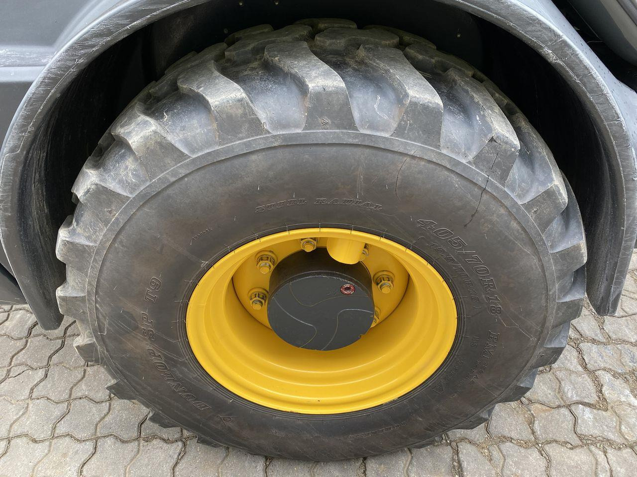 Minilaster Komatsu WA70M-8EO