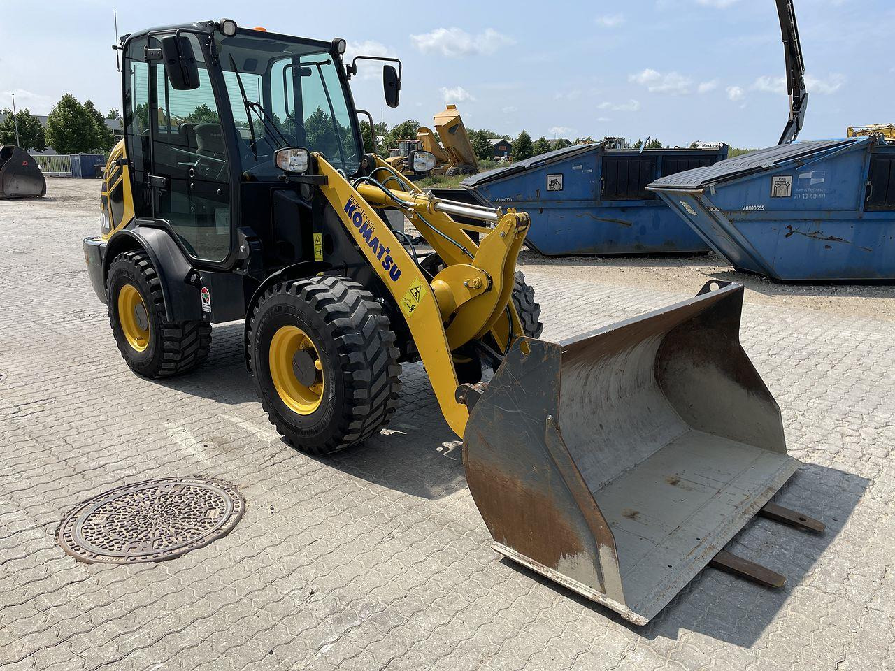 Minilaster Komatsu WA70M-8EO