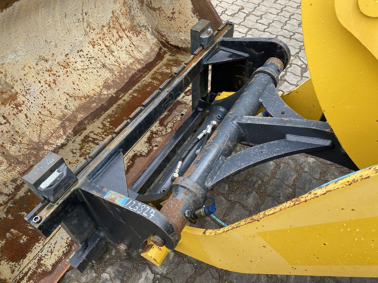 Minilaster Komatsu WA70M-8EO