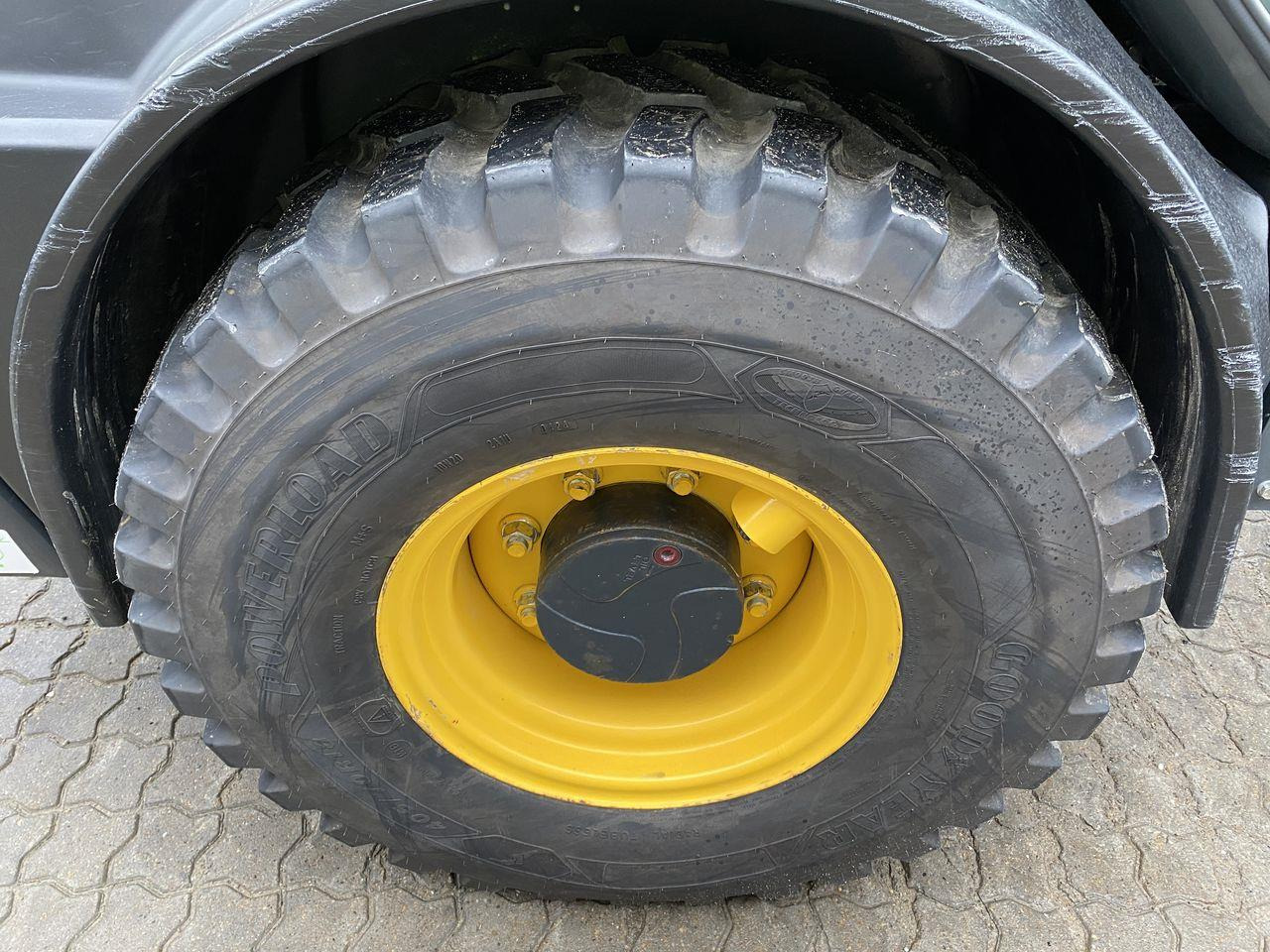 Minilaster Komatsu WA70M-8EO