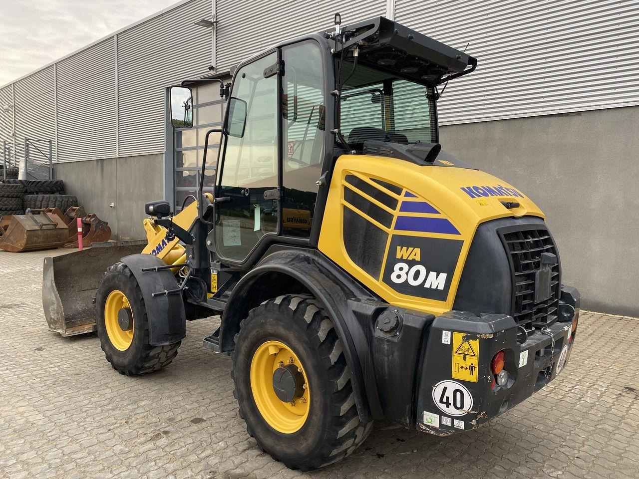 Minilaster Komatsu WA80M-8EO