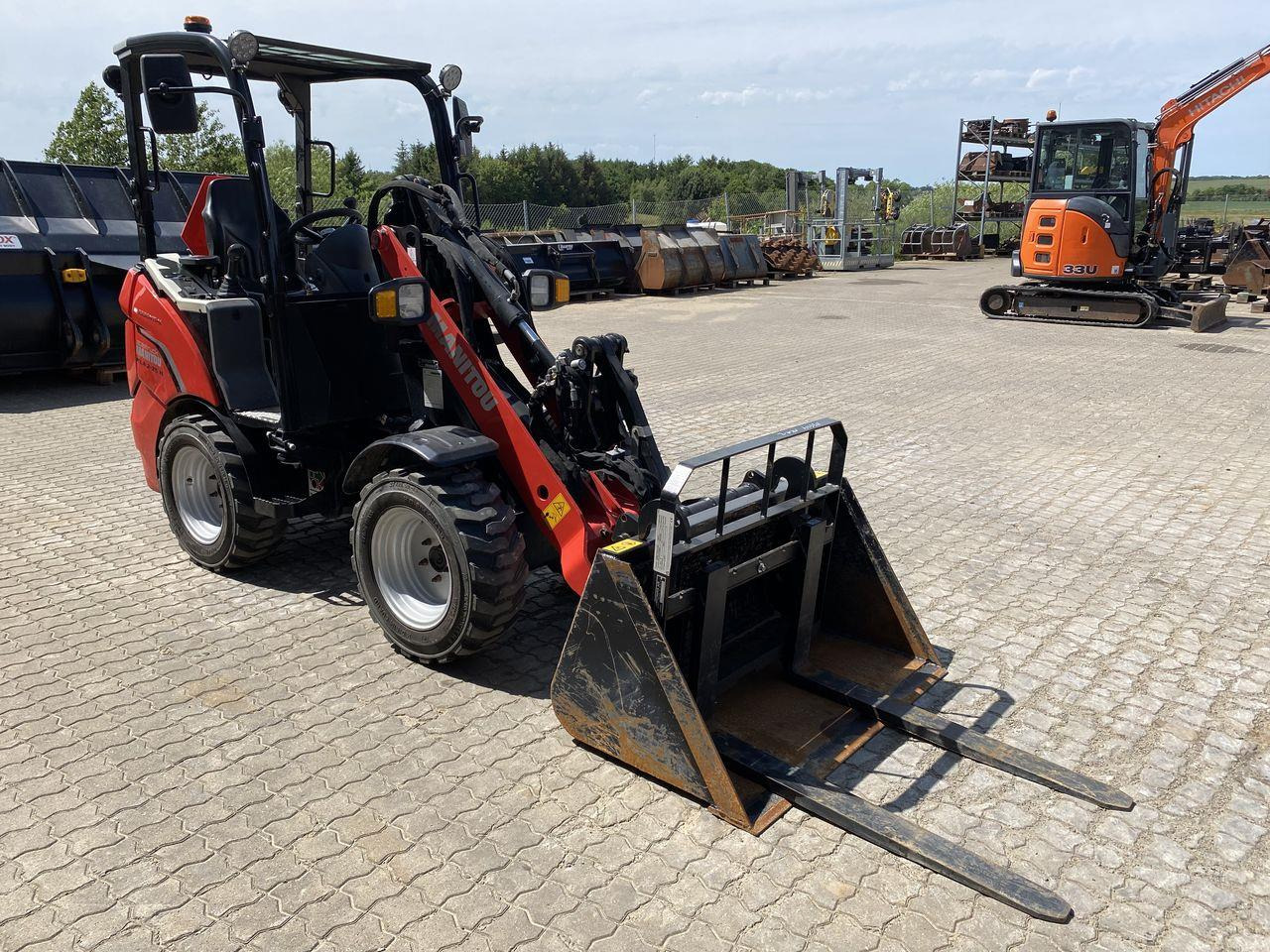 Minilaster Manitou MLA 2-25H-4P
