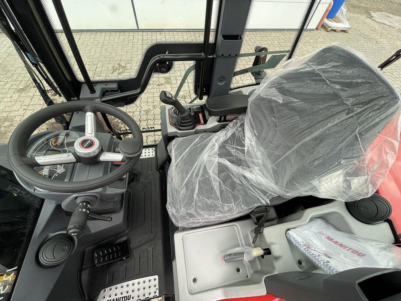 Minilaster Manitou MLA 5-50H CAB ST5