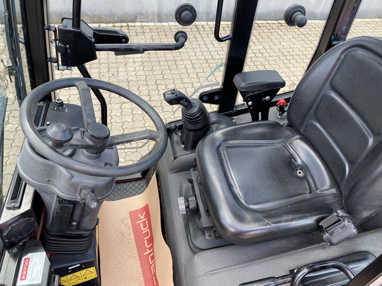Minilaster Manitou MLA 5-50H-Z CAB