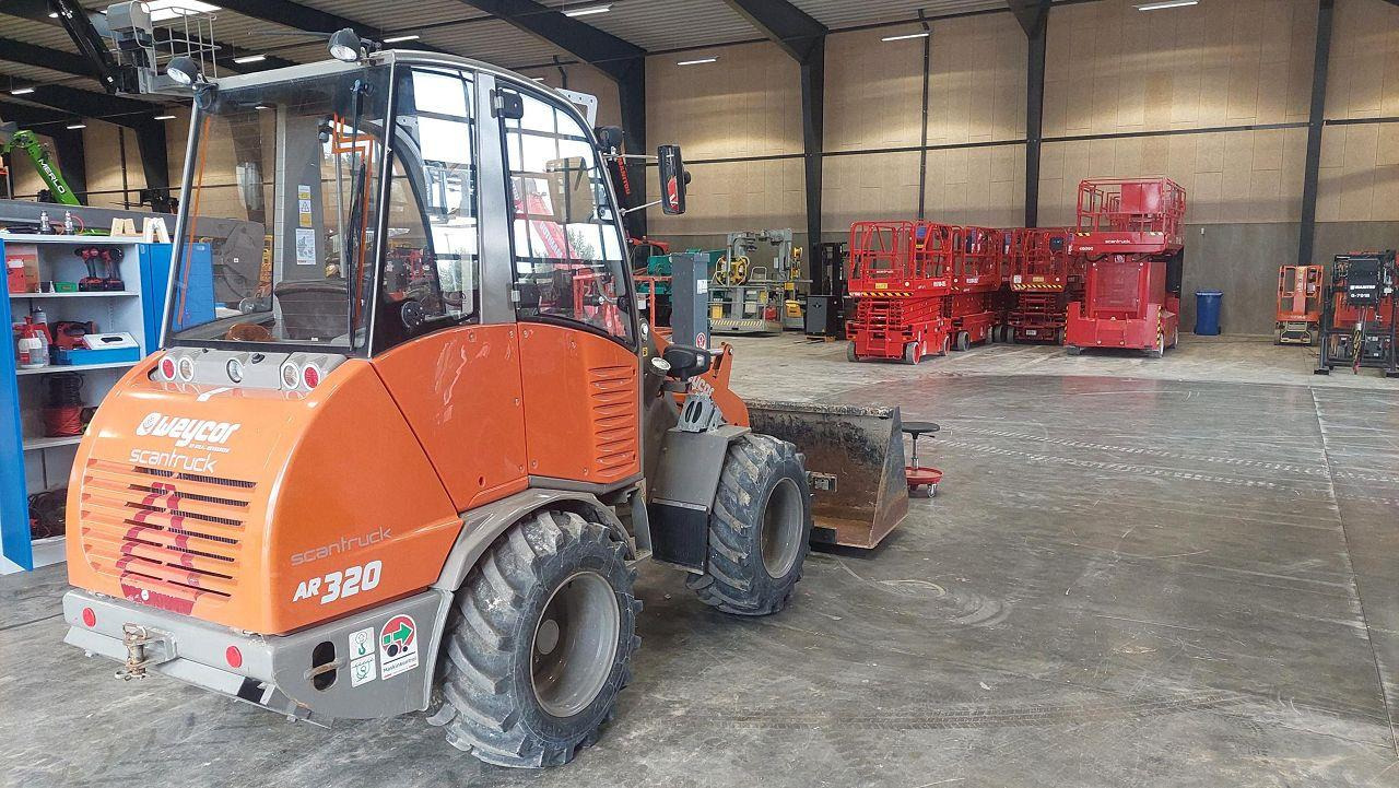 Minilaster Weycor AR320 Cab