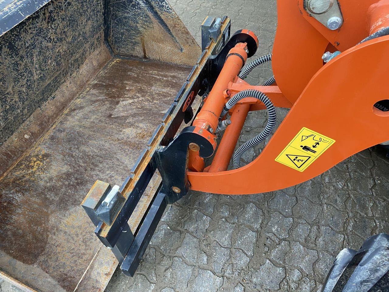 Minilaster Weycor AR320 Cab