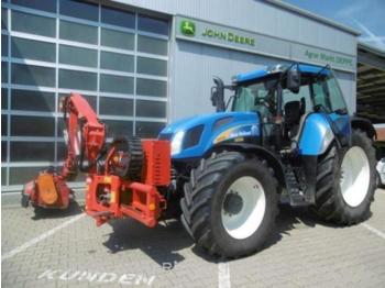 Traktor New Holland TVT 195: bilde 1