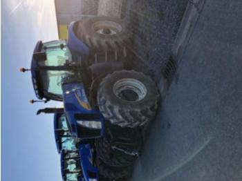 Traktor New Holland t 8030: bilde 1