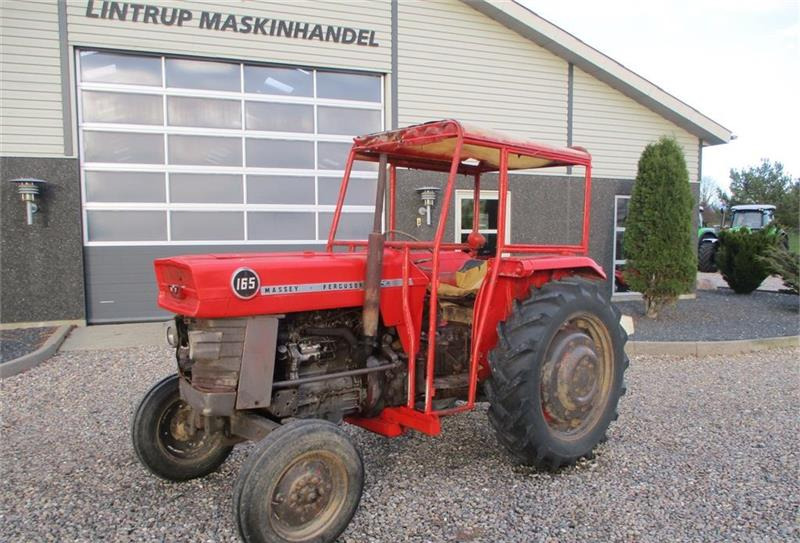 Traktor Massey Ferguson 165