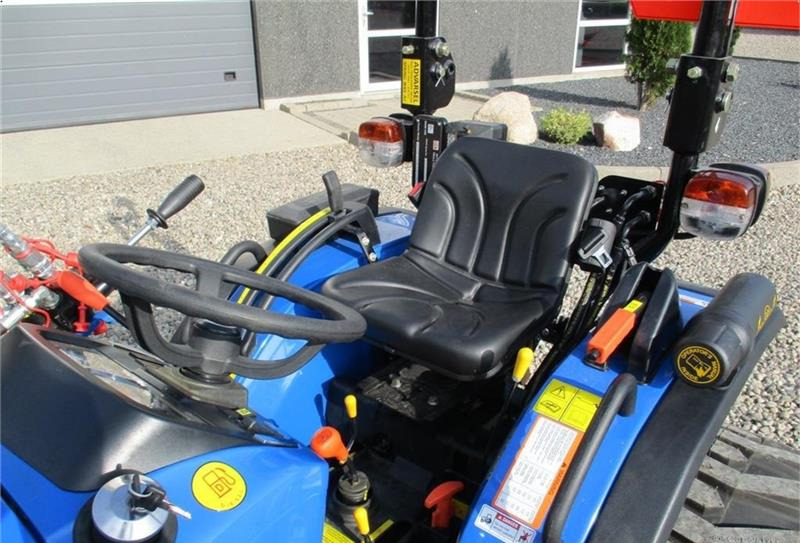 Traktor Solis 26 6+2 gearmaskine med Servostyring og fuldhydraul