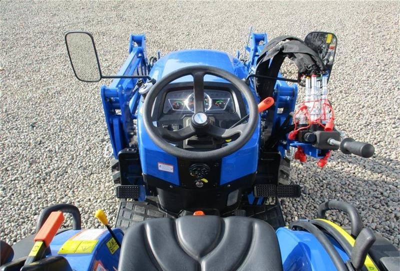 Traktor Solis 26 6+2 gearmaskine med Servostyring og fuldhydraul