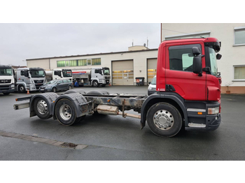 Chassis lastebil Scania P 400 6x2 RECHTSLENKER(Nr. 5018)