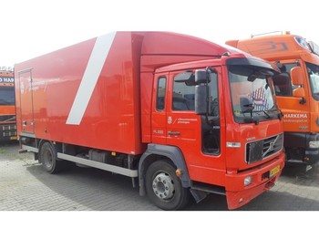 Varebil lastebil Volvo FL6 220 Closed box Full steel