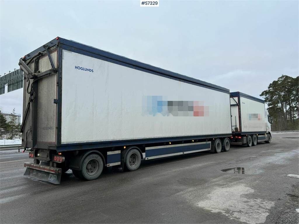 Skapbil Volvo FH 6x2 wood chip truck with trailer: bilde 9