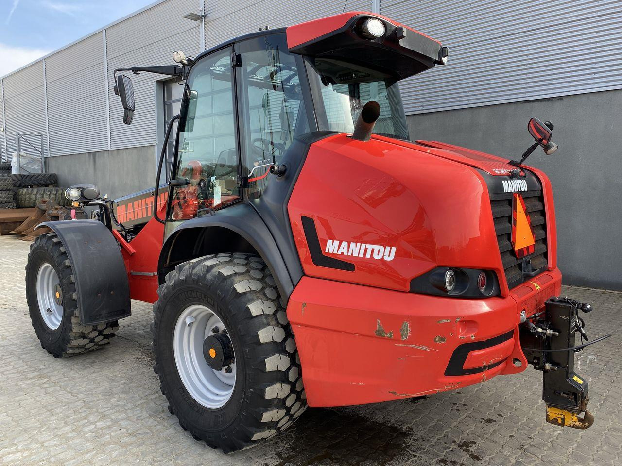 Teleskoplastere Manitou MLA-T533-145V+ ELITE ST5