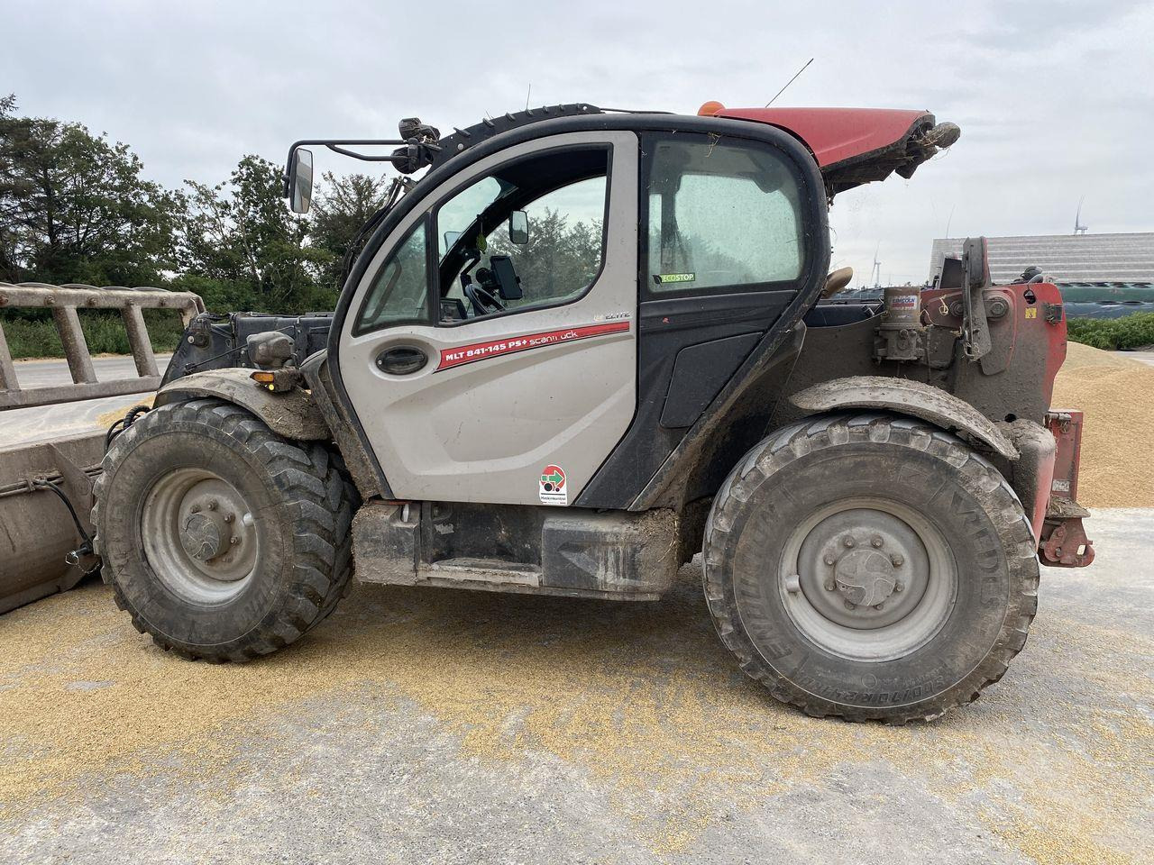 Teleskoplastere Manitou MLT841-145PS+ ELITE ST5