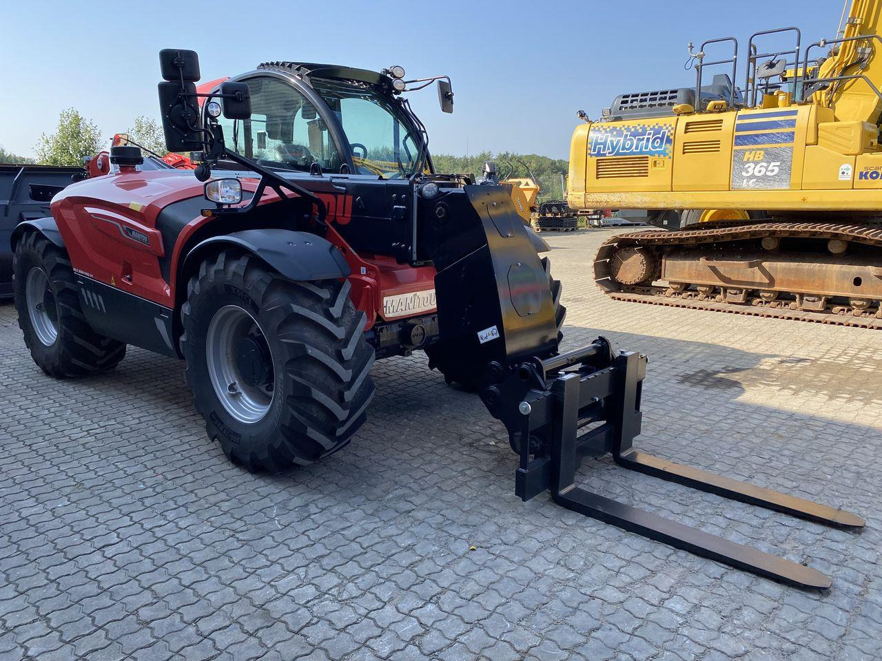 Teleskoplastere Manitou MLT850-145V+ Elite ST5