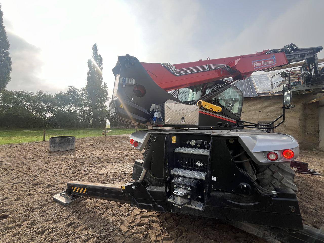 Teleskoplastere Manitou MRT2260 VISION+ ST5
