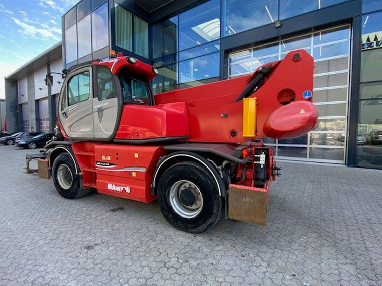 Teleskoplastere Manitou MRT2470 P+
