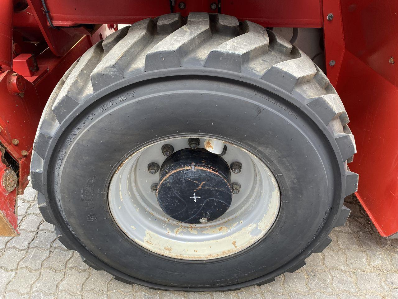 Teleskoplastere Manitou MRT2540P+ ST4