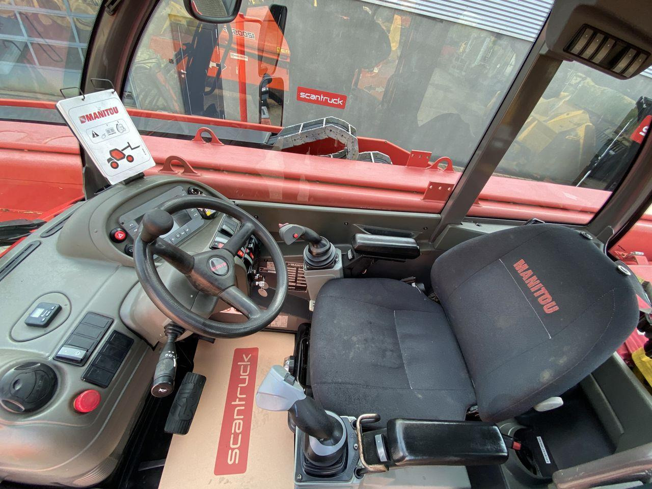 Teleskoplastere Manitou MRT2540P+ ST4