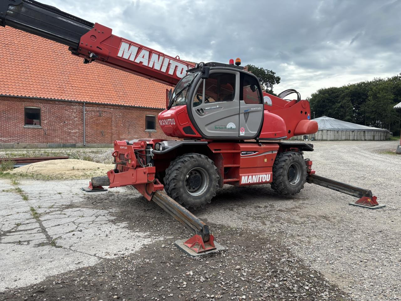 Teleskoplastere Manitou MRT2550P+ ST4