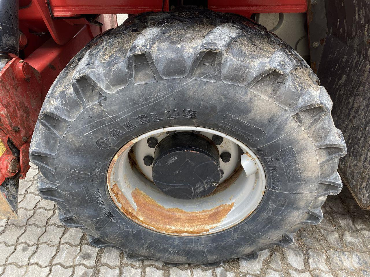 Teleskoplastere Manitou MRT2550P+ ST4