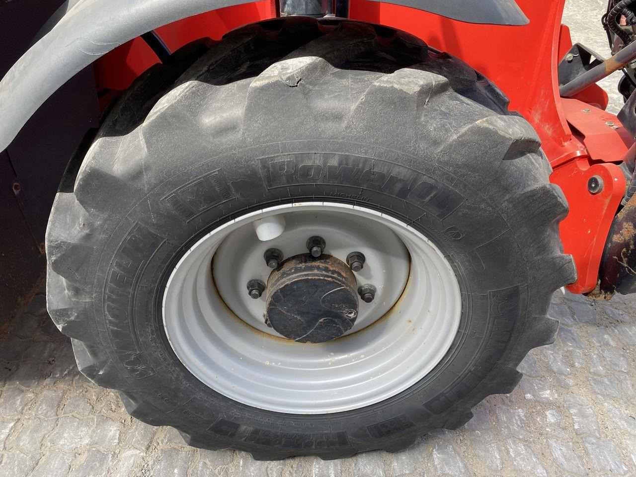 Teleskoplastere Manitou MT1440A ST3B