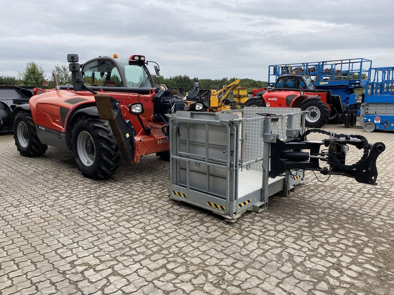 Teleskoplastere Manitou MT1440A ST3B