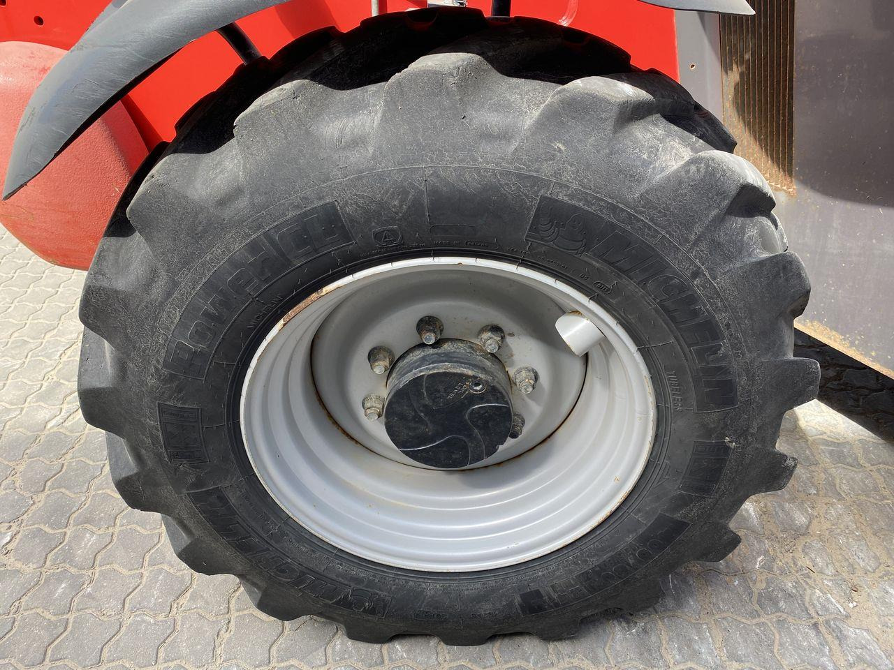 Teleskoplastere Manitou MT1440A ST3B