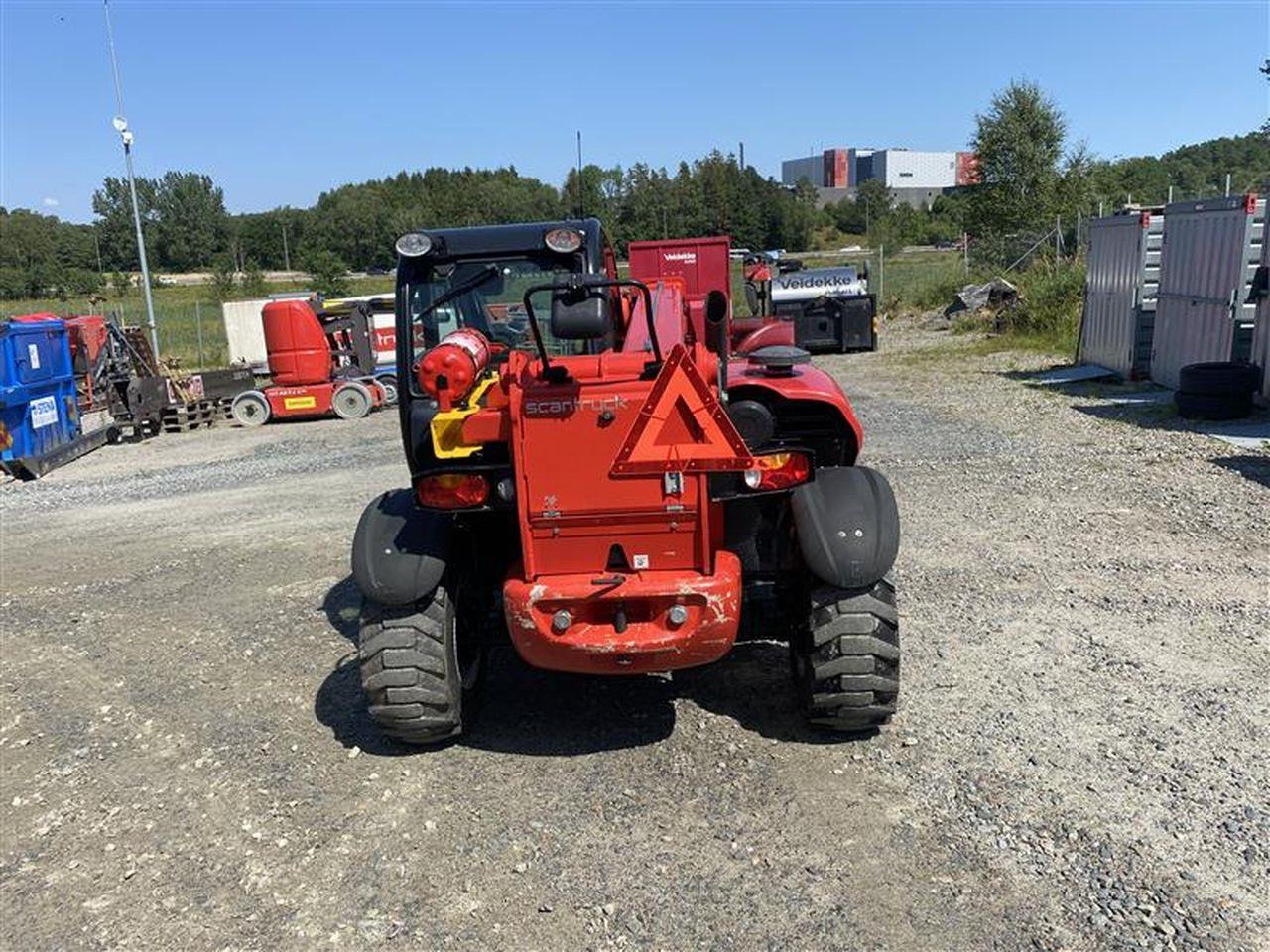 Teleskoplastere Manitou MT625H COMFORT ST5