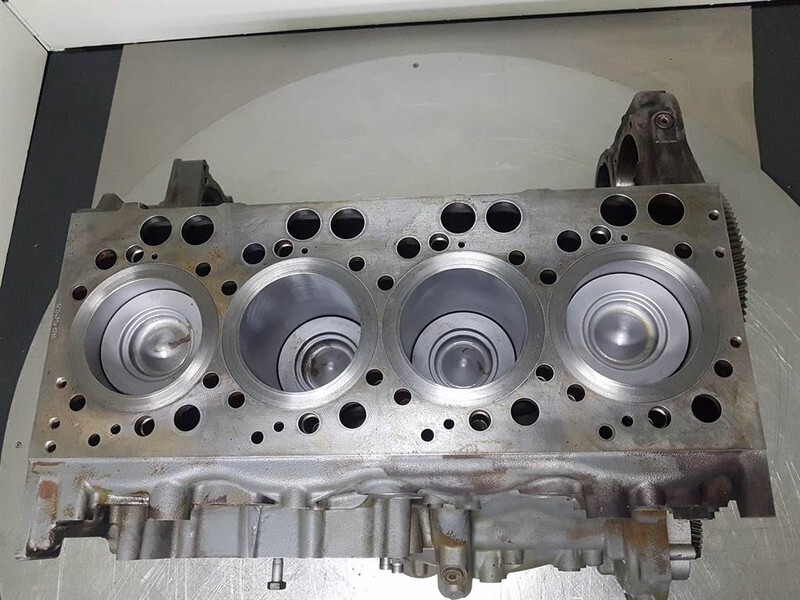 Motor for Bygg og anlegg Claas TORION1812-D934A6-Crankcase/Unterblock/Onderblok: bilde 11