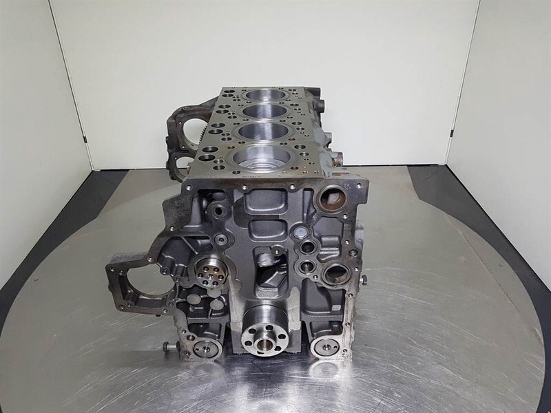Motor for Bygg og anlegg Claas TORION1812-D934A6-Crankcase/Unterblock/Onderblok: bilde 5