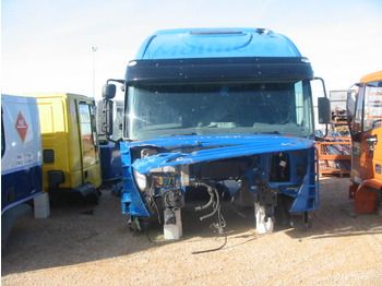 IVECO CABINA RECONSTRUIDA - Reservedeler