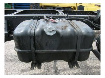 Isuzu Tank Plastik N-Baureihe - Reservedeler