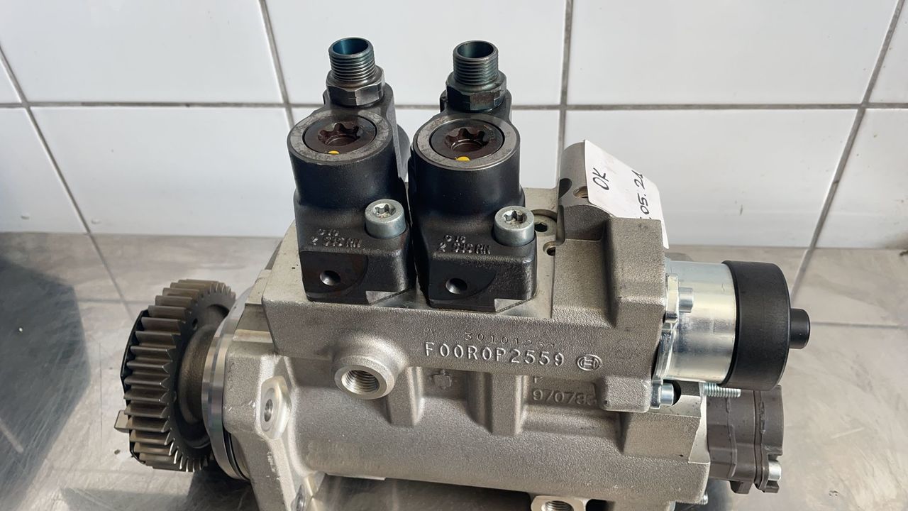 Drivstoffpumpe for Lastebil Mercedes Actros MP4 Injection Pump A4700900850 High Pressure  A4700902150: bilde 5