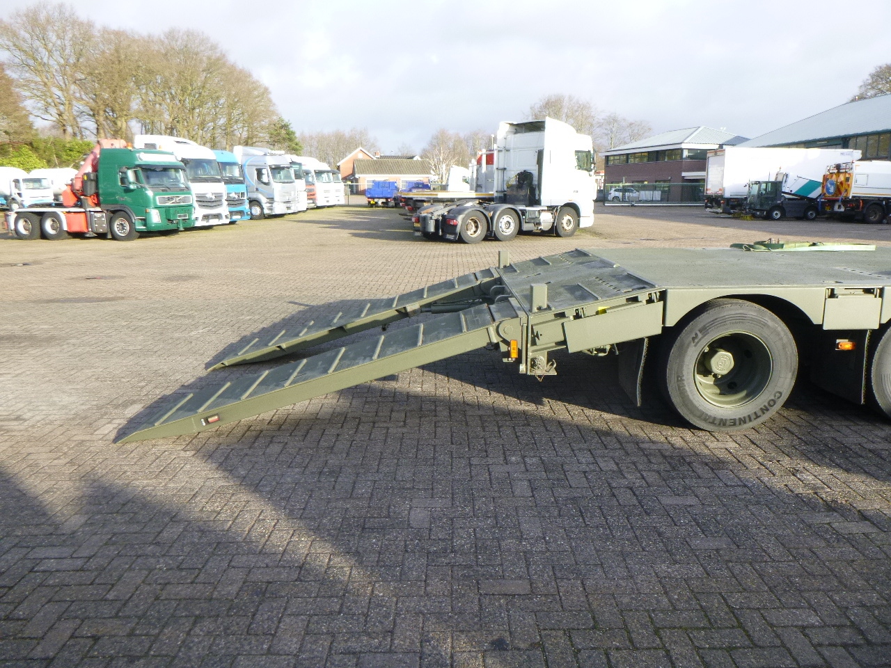 Lavloader semitrailer Broshuis 3-axle semi-lowbed trailer E-2130 / 73 t + ramps: bilde 11
