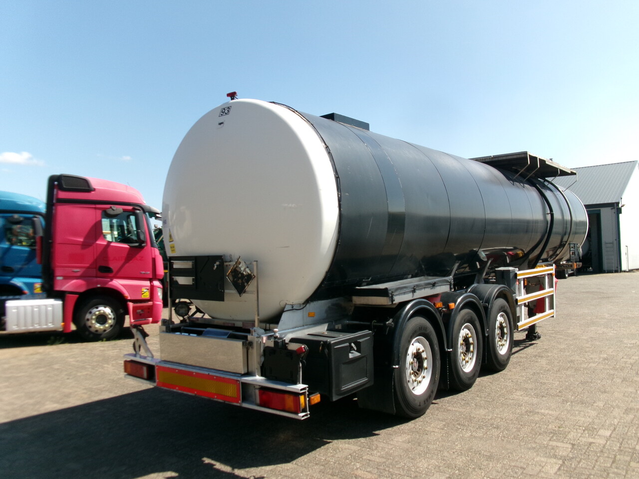 Tanksemi for transport av bitum Clayton Bitumen tank inox 33 m3 / 1 comp + ADR: bilde 4