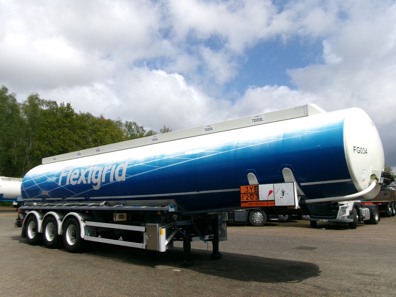 Tanksemi for transport av drivstoff L.A.G. Fuel tank alu 44.5 m3 / 6 comp + pump: bilde 2