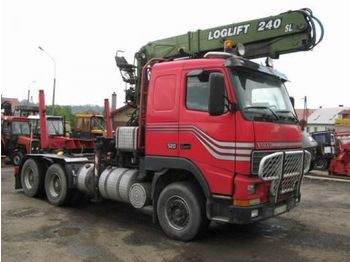 VOLVO FH 16 520
 - Skogsmaskin